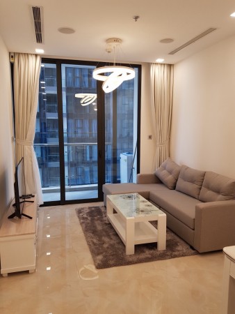 CHO THUÊ CĂN HỘ 1 PHÒNG NGỦ VINHOMES GOLDEN RIVER GIÁ CHỈ 900$