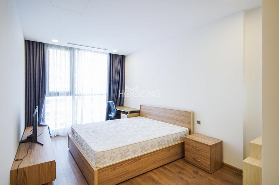 Cho thuê 2 phòng ngủ tòa Park 2 full nt 89m2 