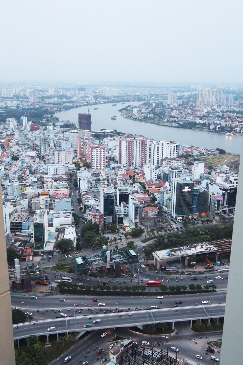 Sang nhượng căn hộ 2PN Vinhomes Central Park L5-03 giá 5,2 tỷ bao hết