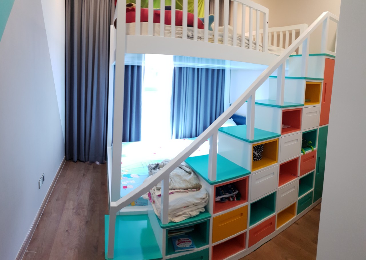 Cho thuê căn 3PN tòa Park 3 Vinhomes Central Park. Giá 1800$/tháng. Lh: 0789625843