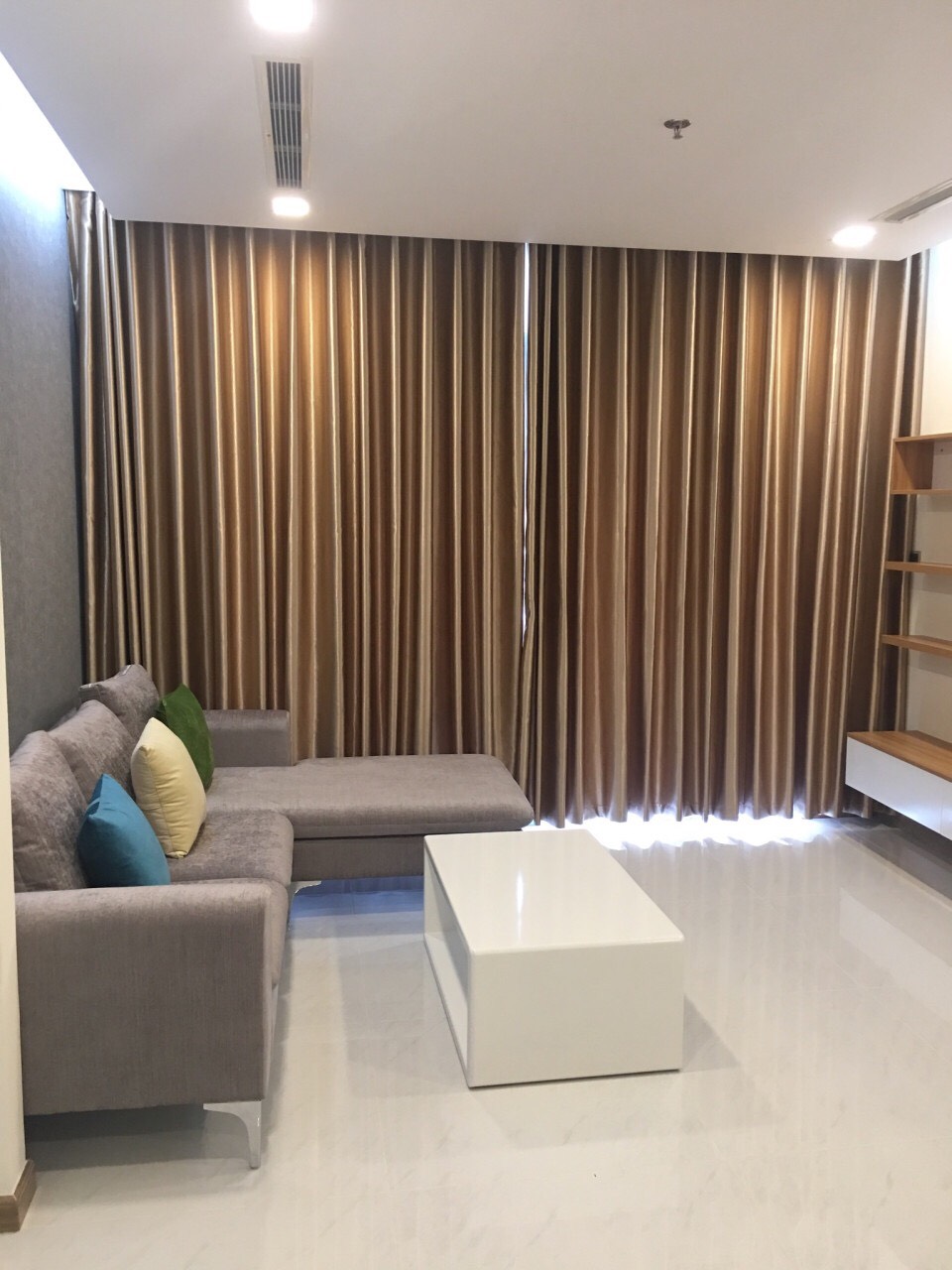 BÁN CĂN 2 PHÒNG NGỦ GIÁ TỐT VINHOMES CENTRAL PARK 
