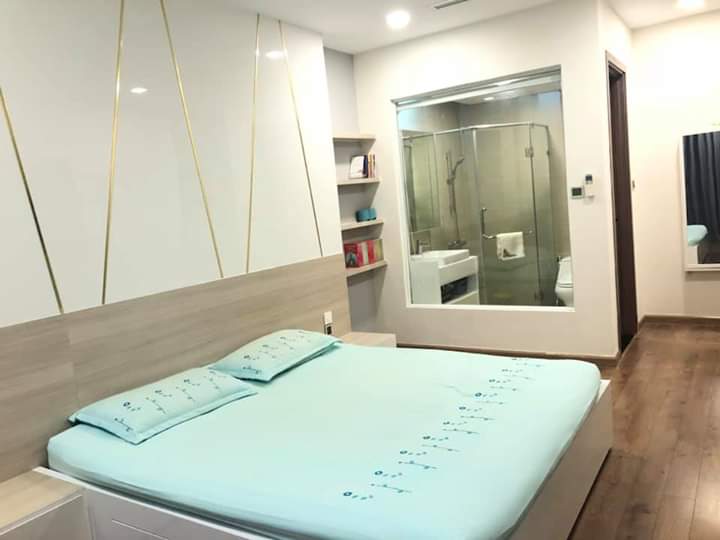 CẦN SANG NHƯỢNG CĂN 2 PN DIỆN TÍCH LỚN NỘI THẤT LUXURY GIÁ 5,5 TỶ BAO HẾT. LH:0839473429