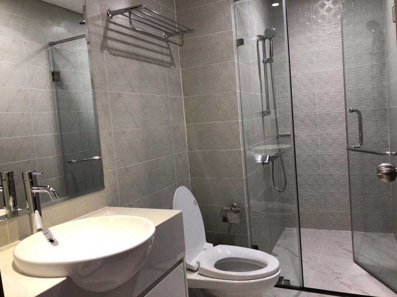 CHO THUÊ 1PN RẺ ĐẸP, ĐẦY ĐỦ TIỆN NGHI 800$/THÁNG - LY 0901113594