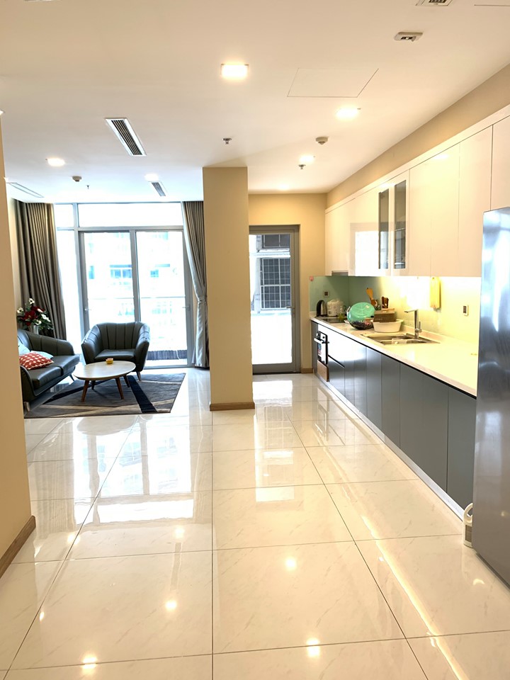 Cần sang nhượng căn hộ 3PN Vinhomes Central Park, toà park 2, diện tích 114.2m2. Liên hệ 0799693616.Mr Đức