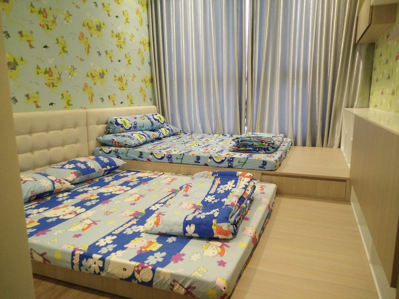 Cho thuê căn 4PN khu Landmark Vinhomes Central Park Bình Thạnh