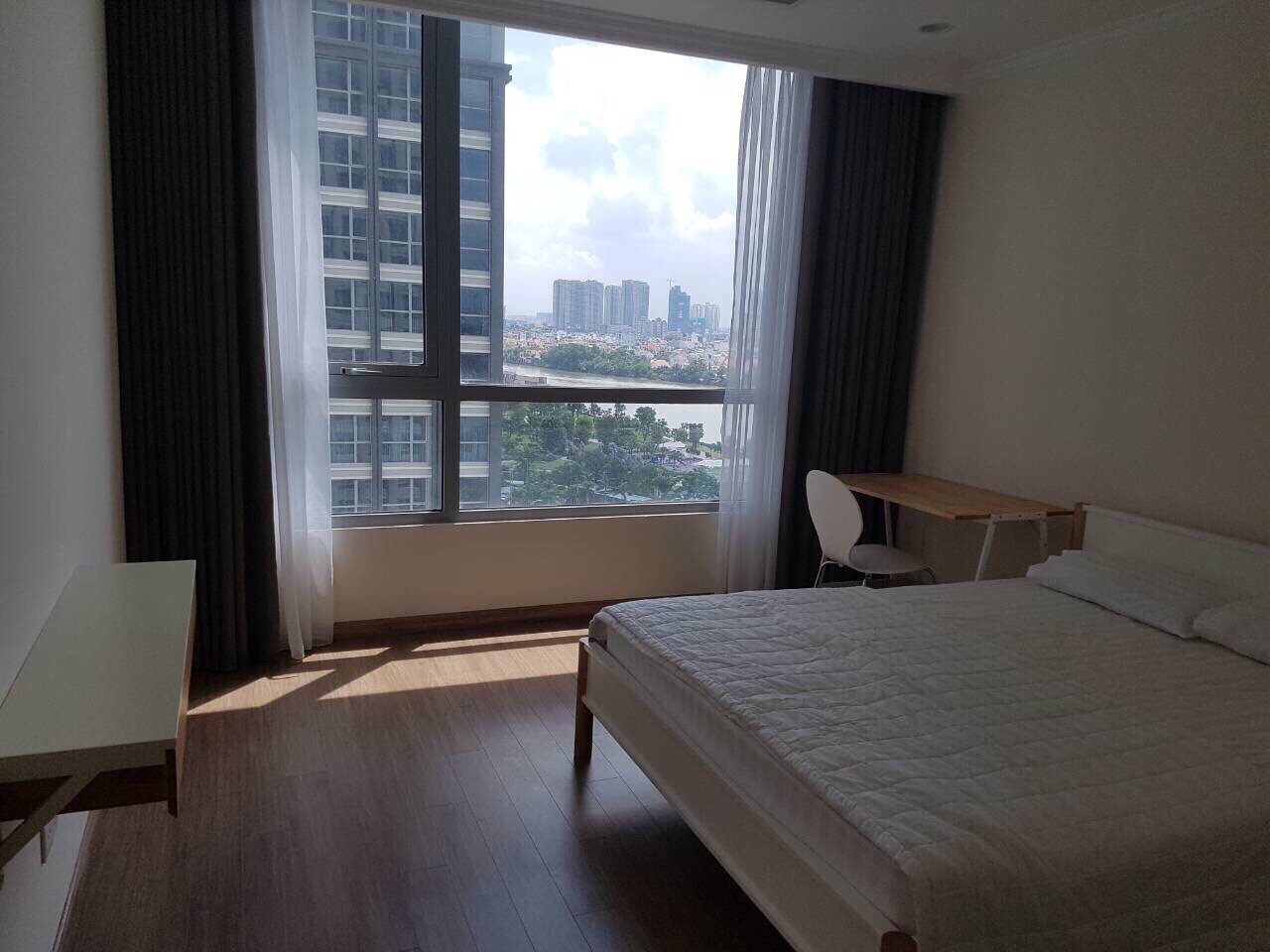 CẦN SANG NHƯỢNG CĂN 3 PN VIEW SÔNG DT115 M2 VINHOMES CENTRAL PARK QUẬN BÌNH THẠNH GIÁ 7.5 TỶ BAO HẾT. LH:0839473429