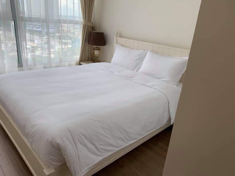 Cho thuê 2 phòng ngủ tòa LandmarkPlus