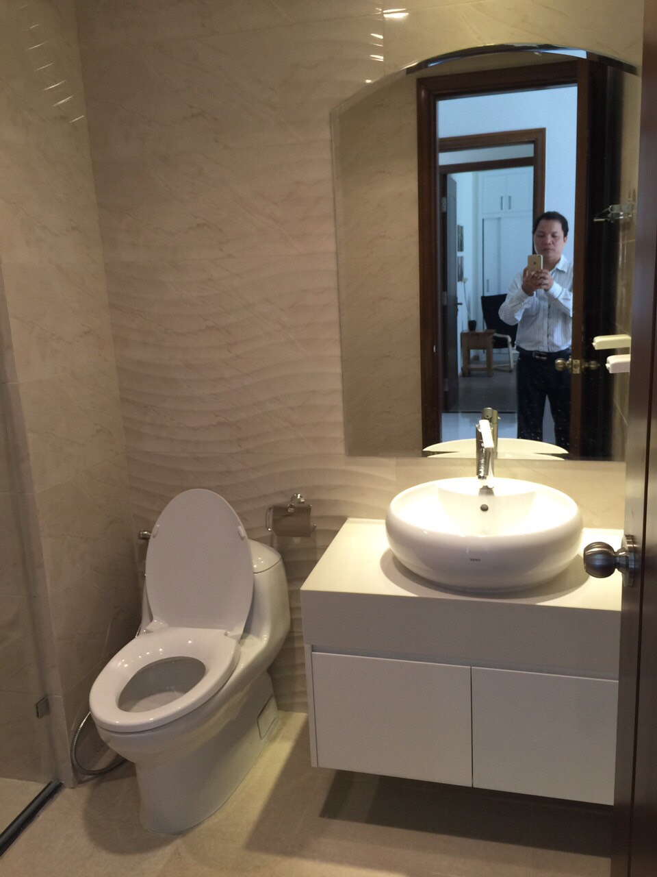 Cho thuê căn hộ 3 phòng ngủ Vinhomes Central Park