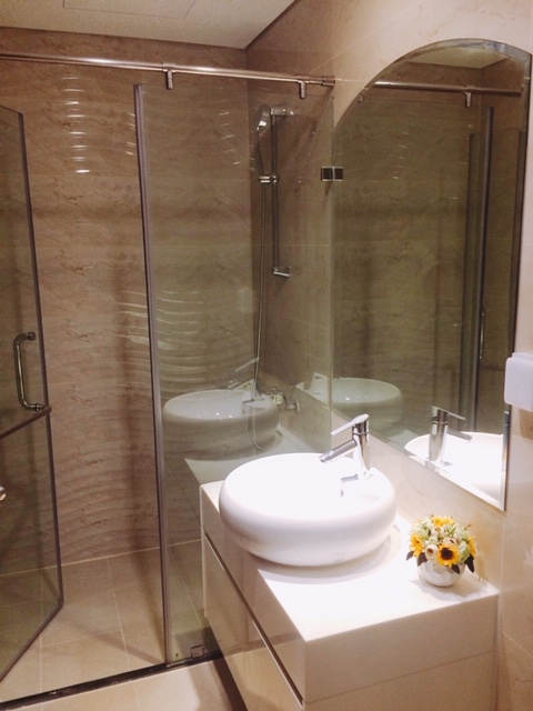 Sang nhượng căn 3PN khu Landmark Vinhomes Central Park Bình Thạnh