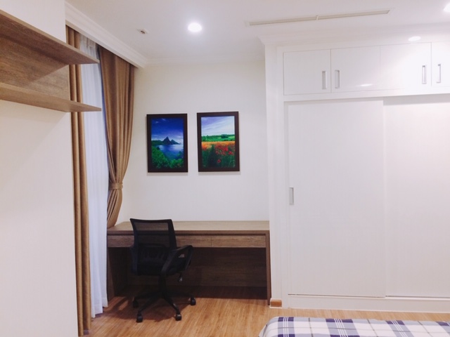 Sang nhượng căn 3PN khu Landmark Vinhomes Central Park Bình Thạnh