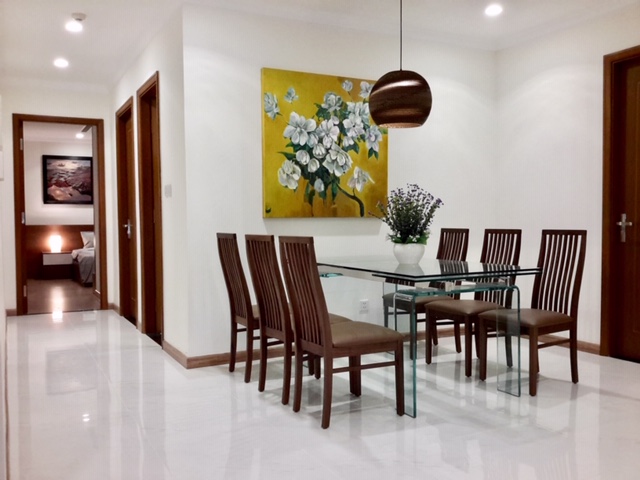 Cho thuê căn 4PN khu Landmark,  Vinhomes Central Park Bình Thạnh