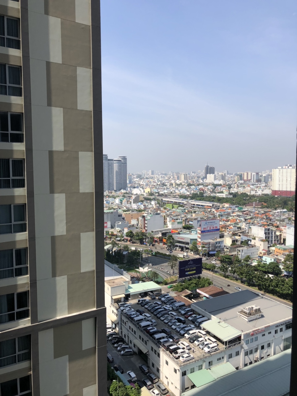 CẦN SANG NHƯỢNG CĂN 2 PN VINHOMES CENTRAL PARK QUẬN BÌNH THẠNH GIÁ 5,3 TỶ BAO HẾT. LH:0839473429
