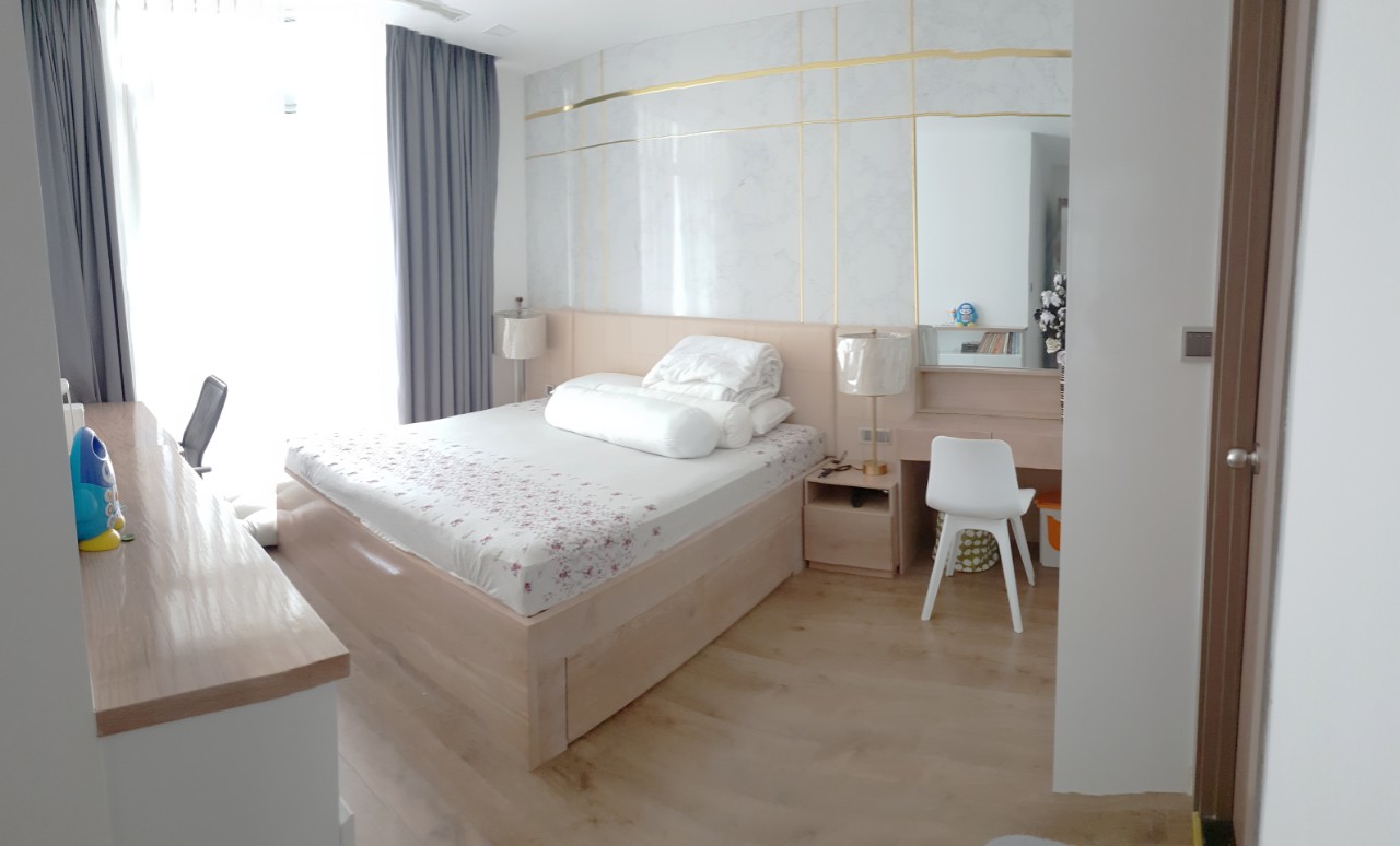 Cho thuê căn 3PN tòa Park 3 Vinhomes Central Park. Giá 1800$/tháng. Lh: 0789625843