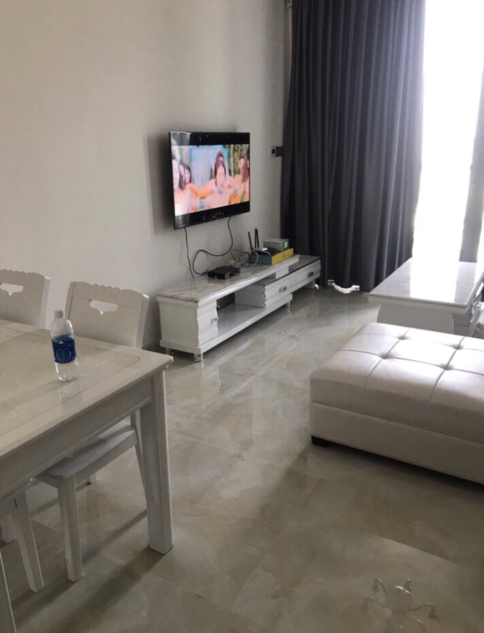 CẦN SANG NHƯỢNG CĂN 1 PN VINHOMES GOLDEN RIVER( BASON ) QUẬN 1 GIÁ 5.3 TỶ BAO HẾT. LH:0839473429