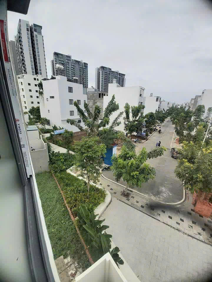Cho thuê nhà phố Sài Gòn Mysterry Villas 45 tr / tháng , 5x20m .