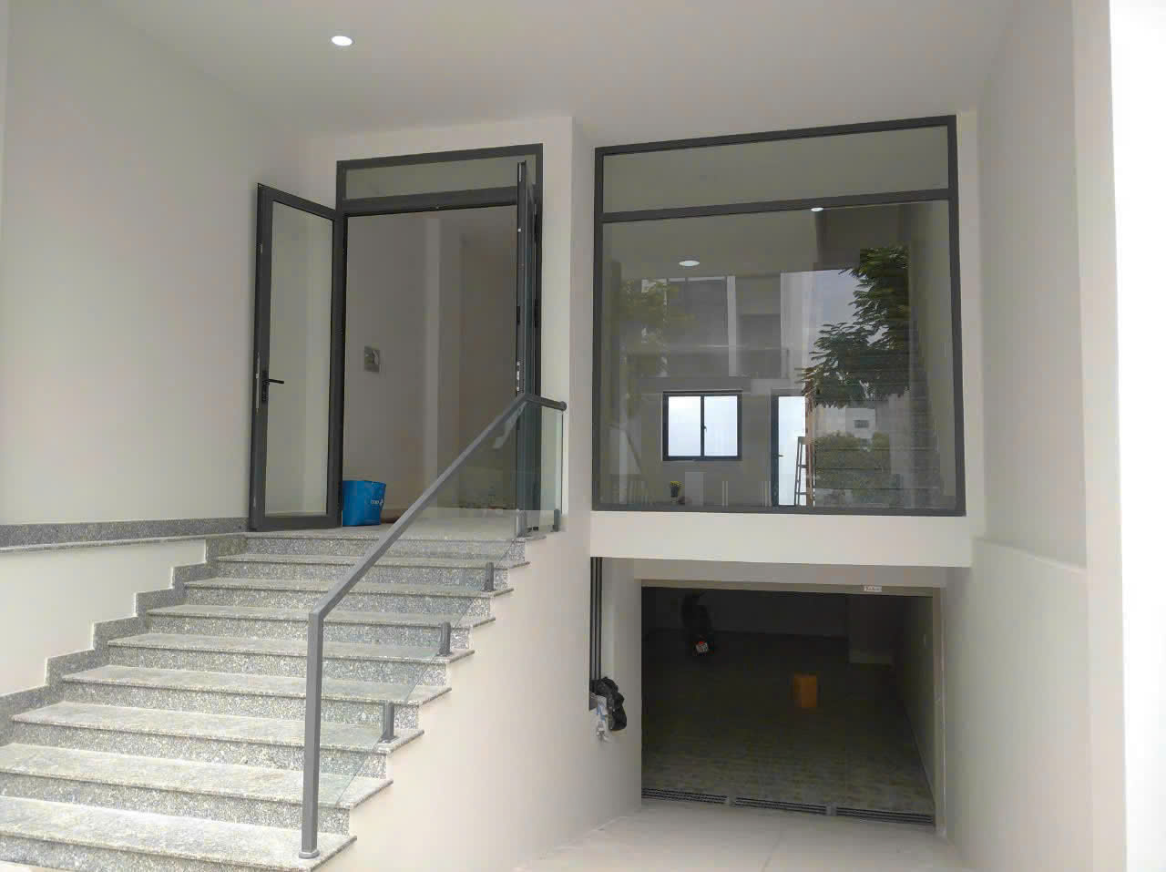 Cho thuê nhà phố Sài Gòn Mysterry Villas 45 tr / tháng , 5x20m .