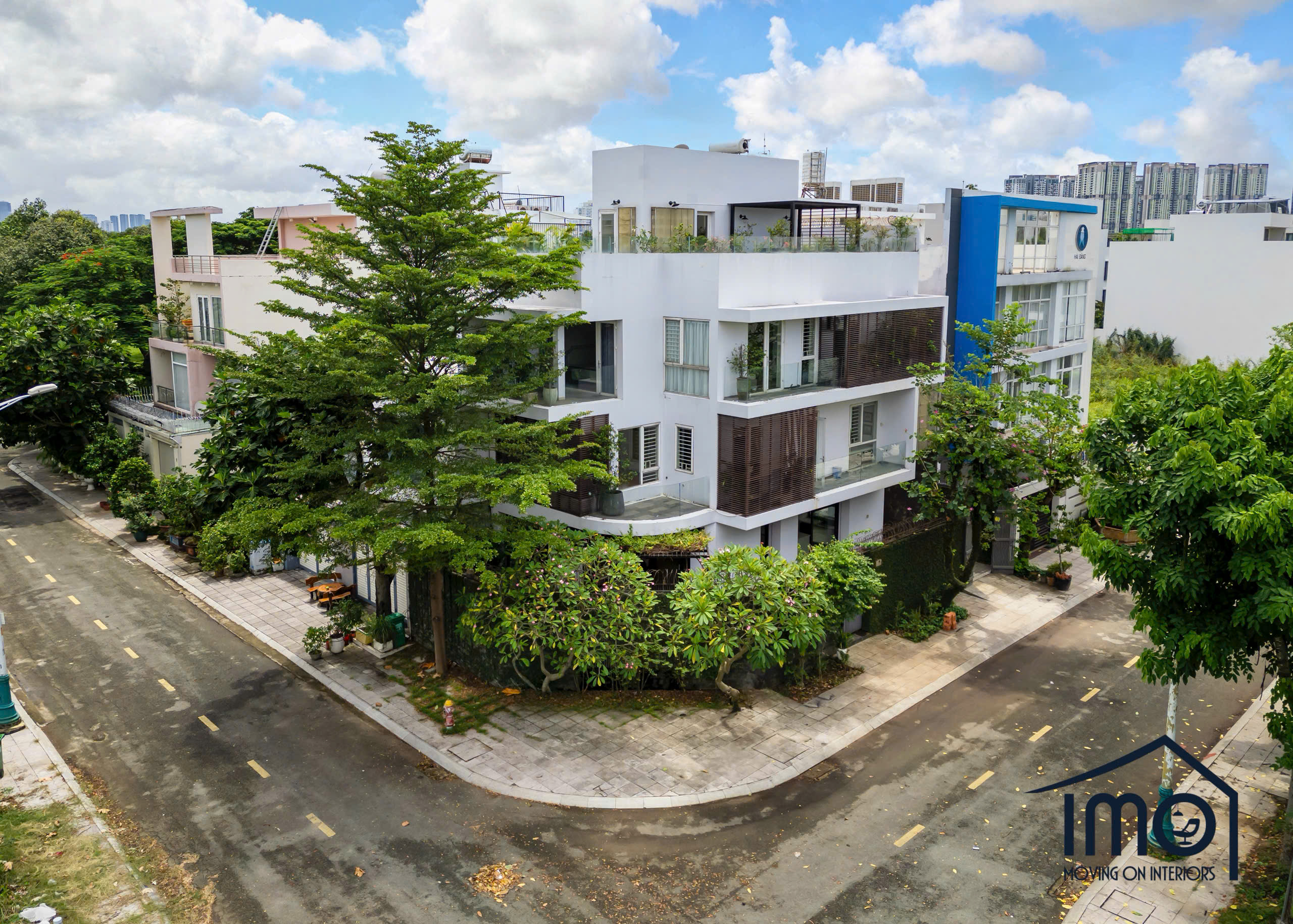 Cho thuê Villa Thủ Thiêm 4PN - full nội thất hiện đại giá chỉ 78 triệu - mới 100% - ở ngay