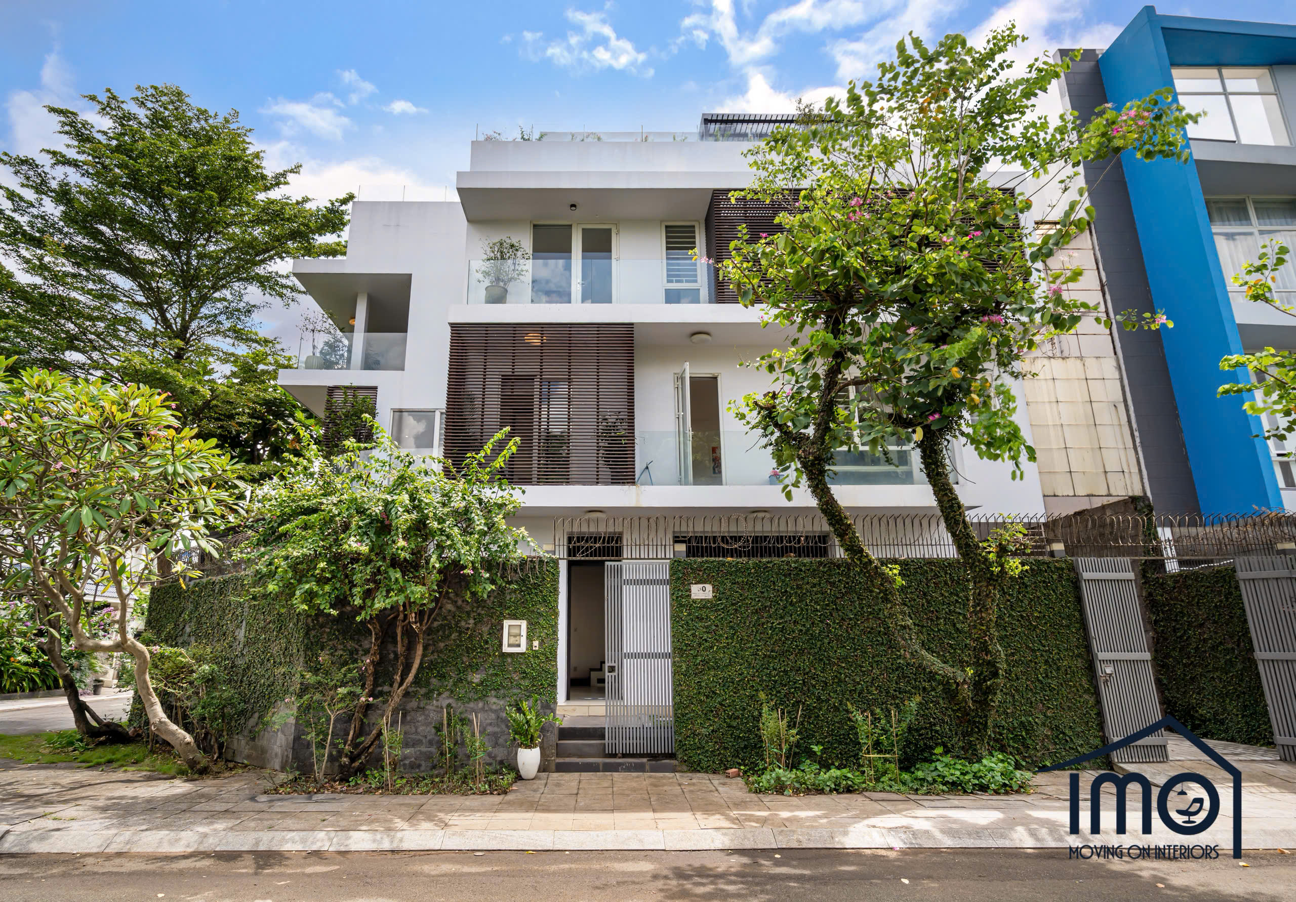 Cho thuê Villa Thủ Thiêm 4PN - full nội thất hiện đại giá chỉ 78 triệu - mới 100% - ở ngay
