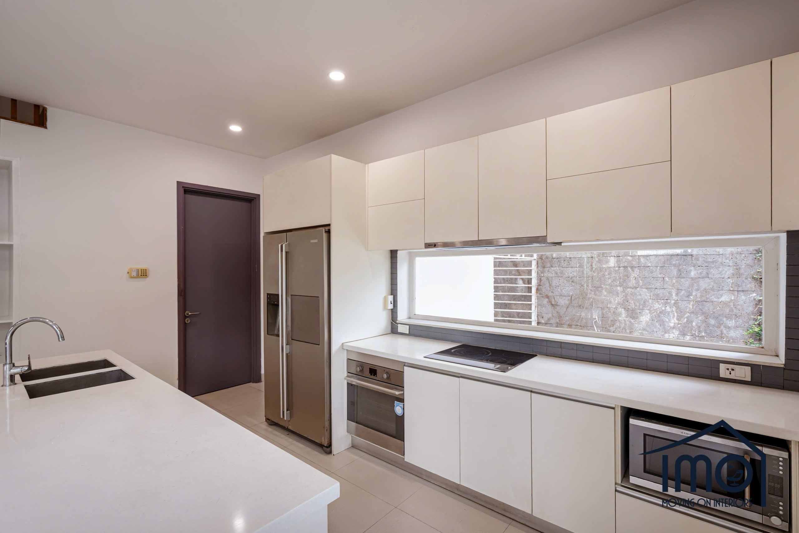 Cho thuê Villa Thủ Thiêm 4PN - full nội thất hiện đại giá chỉ 78 triệu - mới 100% - ở ngay