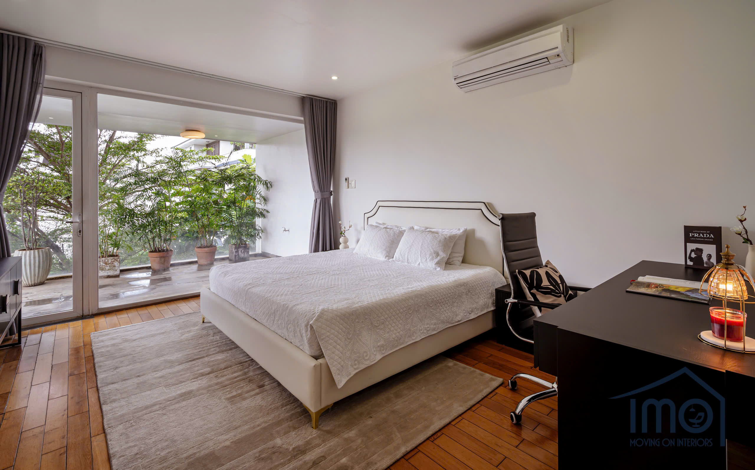 Cho thuê Villa Thủ Thiêm 4PN - full nội thất hiện đại giá chỉ 78 triệu - mới 100% - ở ngay