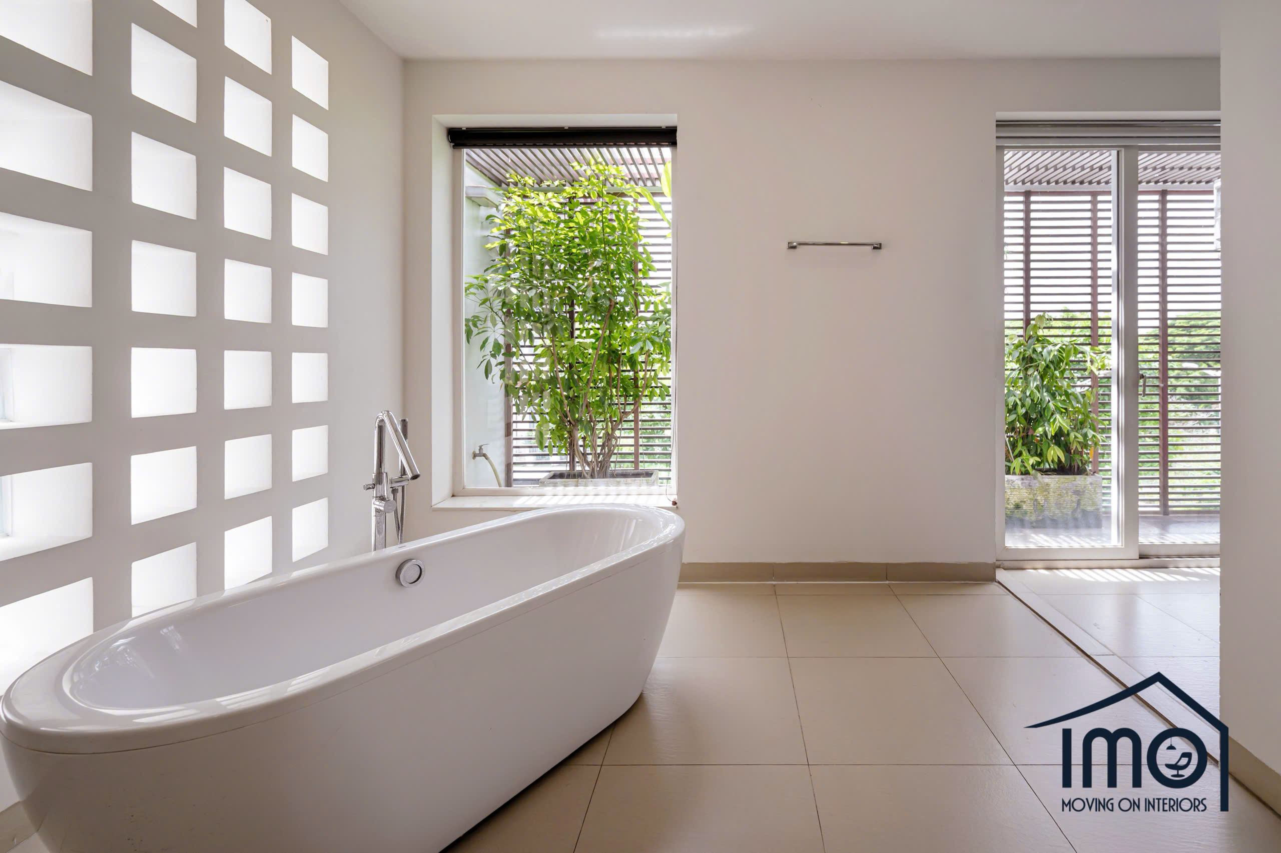 Cho thuê Villa Thủ Thiêm 4PN - full nội thất hiện đại giá chỉ 78 triệu - mới 100% - ở ngay
