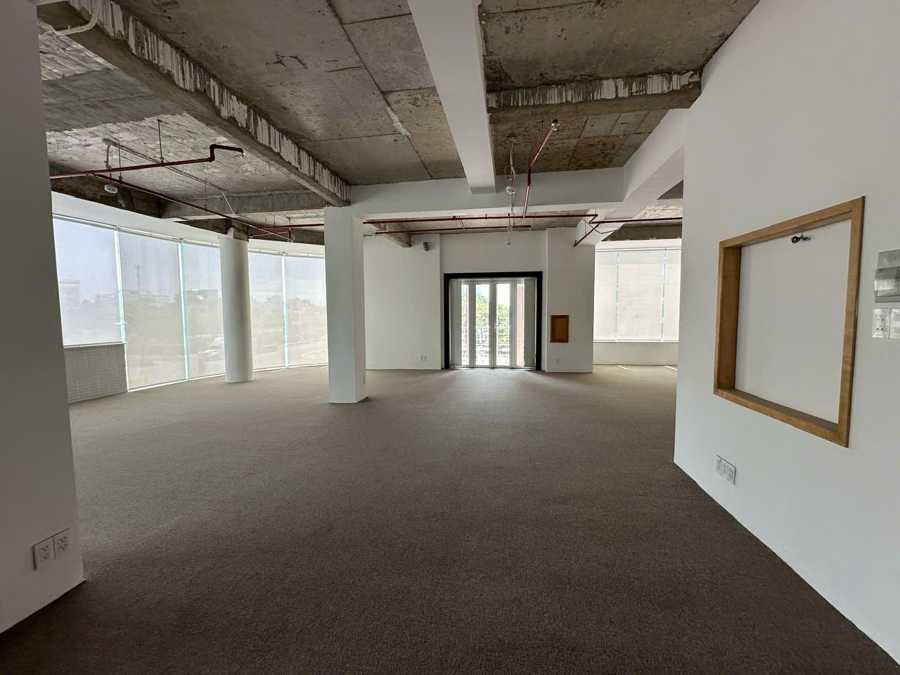 Cho thuê căn gốc 2 mặt tiền Đồng Văn Cống - Phan Văn Đáng siêu vip - 1700m2 giá chỉ 350 triệu
