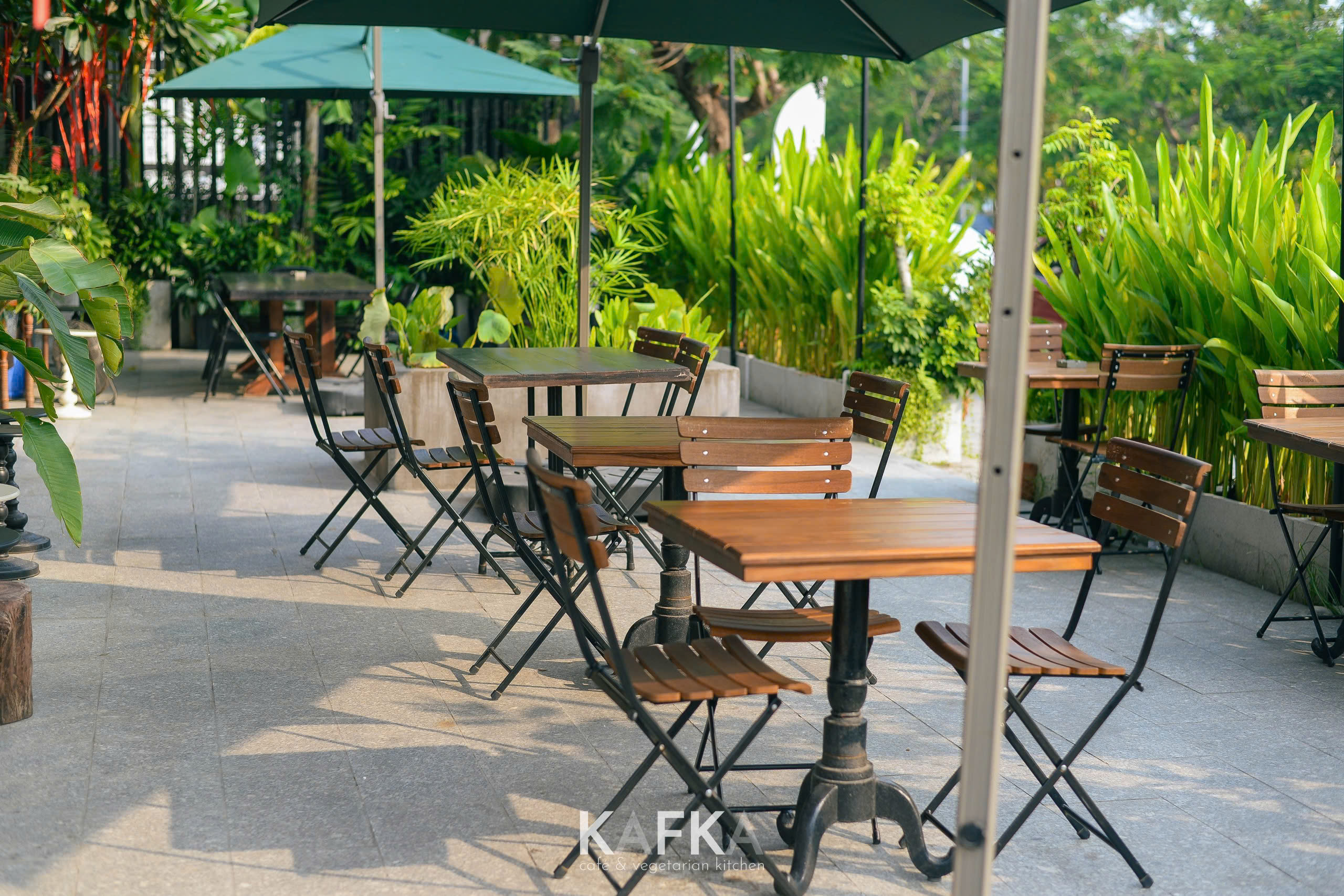 Cho thuê và sang nhượng quán cà phê view sông Thạnh Mỹ Lợi siêu đẹp - 160tr/ tháng