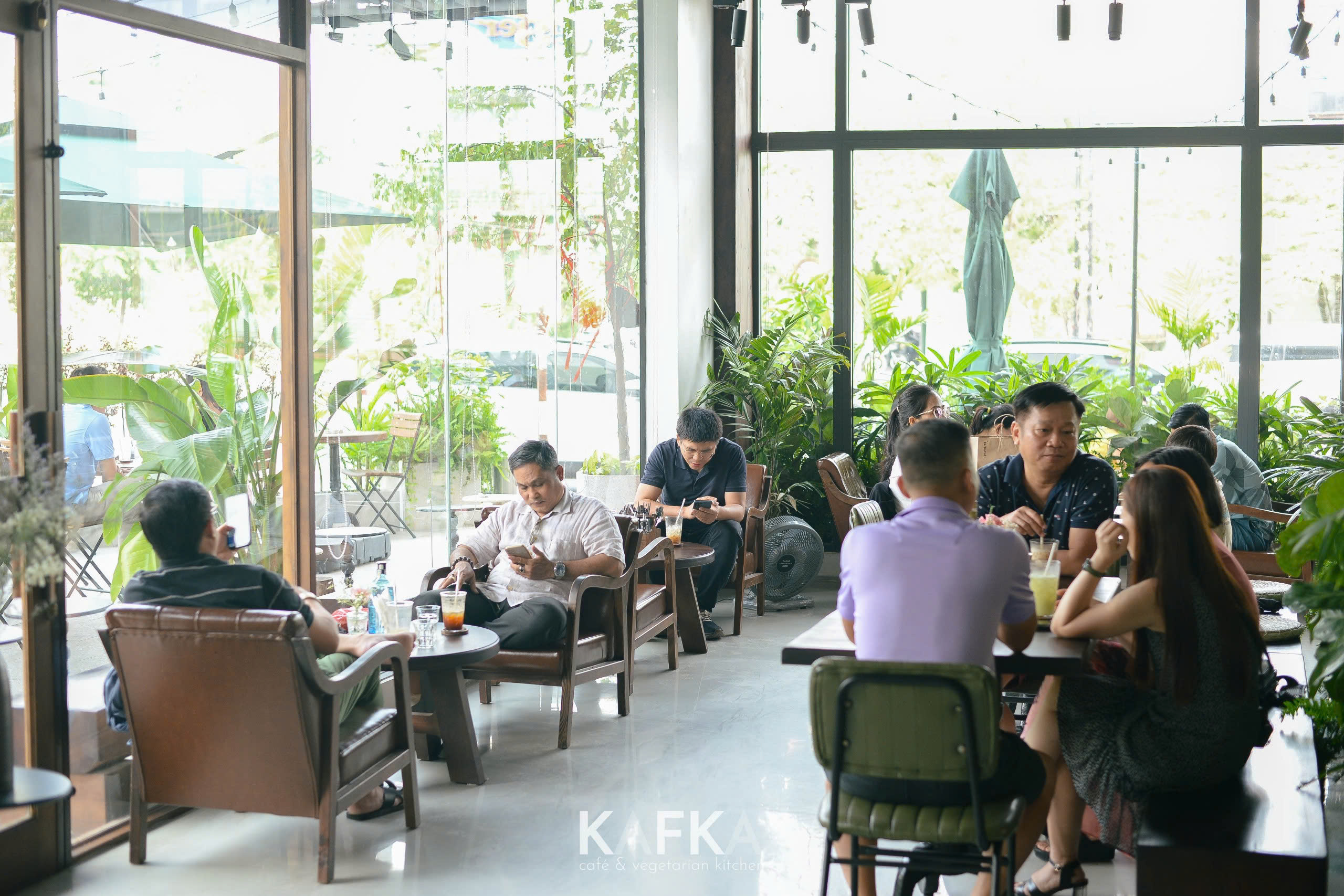 Cho thuê và sang nhượng quán cà phê view sông Thạnh Mỹ Lợi siêu đẹp - 160tr/ tháng
