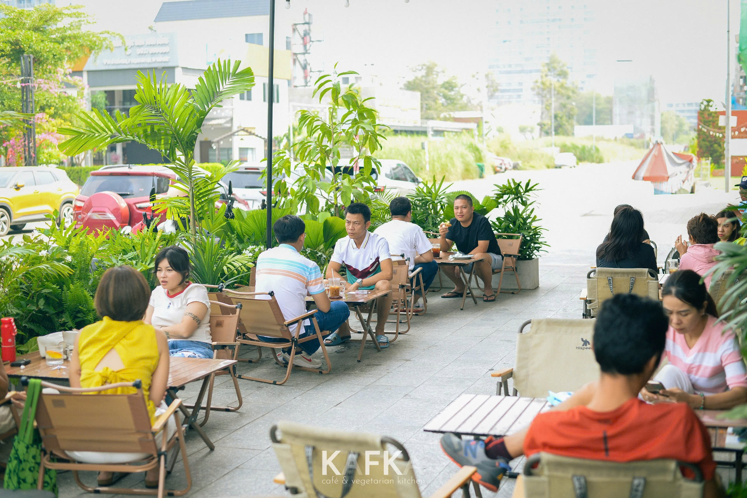 Cho thuê và sang nhượng quán cà phê view sông Thạnh Mỹ Lợi siêu đẹp - 160tr/ tháng