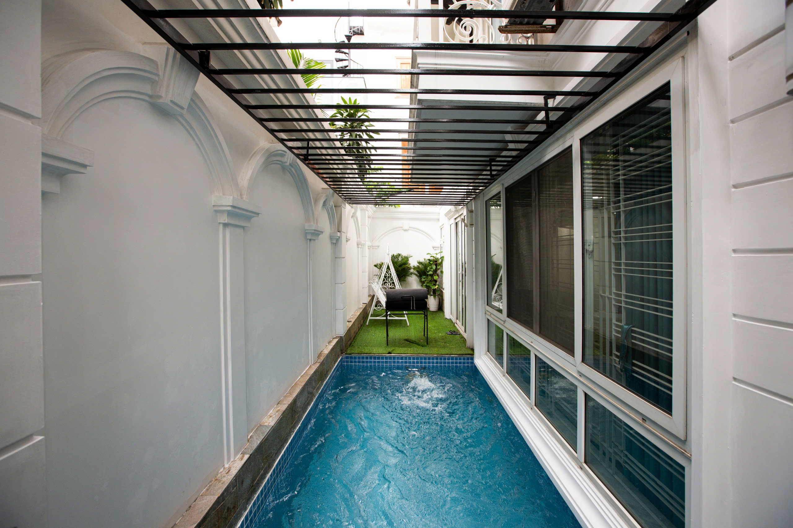 CHO THUÊ VILLA  TẠI AN PHÚ QUẬN 2- FULL NT XỊN ĐẸP- ĐẦY ĐỦ TIỆN NGHI- CHỈ 6.500$/THÁNG