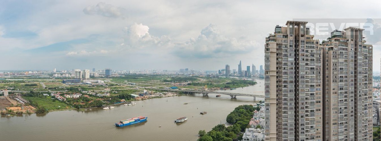 Cho thuê căn hộ 3PN Vinhomes Central Park toà Central1 , diện tích 115.4m2. Liên hệ xem nhà trực tiếp 0799693616.Mr Đức