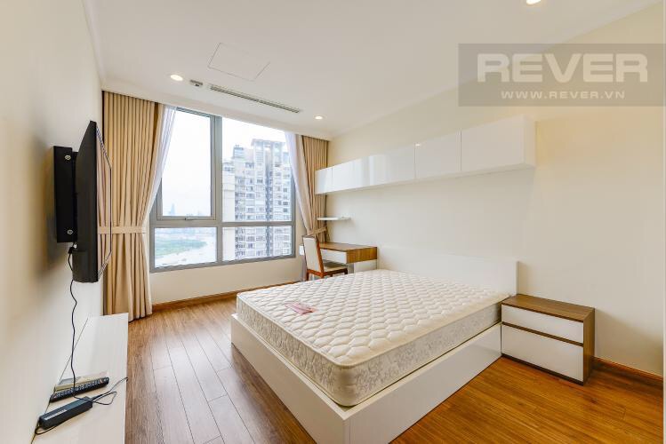 Cho thuê căn hộ 3PN Vinhomes Central Park toà Central1 , diện tích 115.4m2. Liên hệ xem nhà trực tiếp 0799693616.Mr Đức